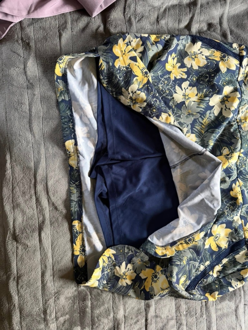 5 Athletic skorts NWT